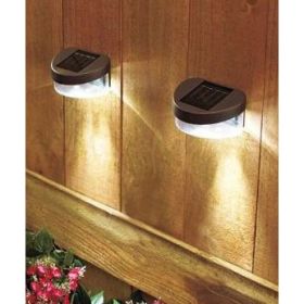 Set of 2 Solar Fence Lights with LED lights and Ni-Cd battery